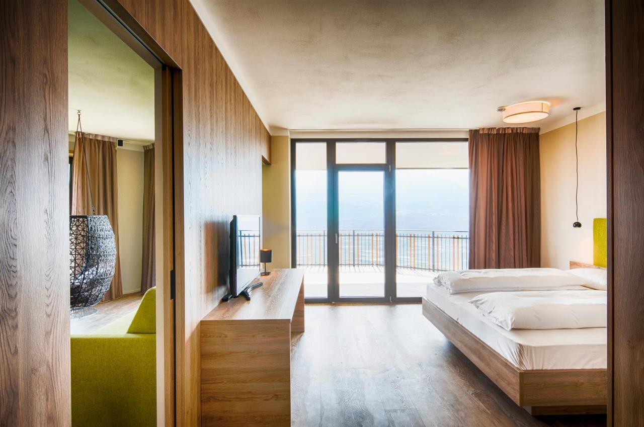 Hotel Plattenhof Termeno Kültér fotó